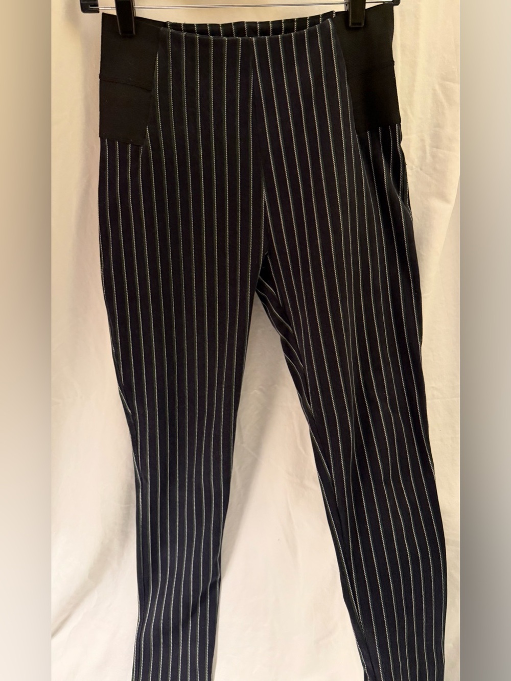 Azur skinny pants completely wearable edition size M